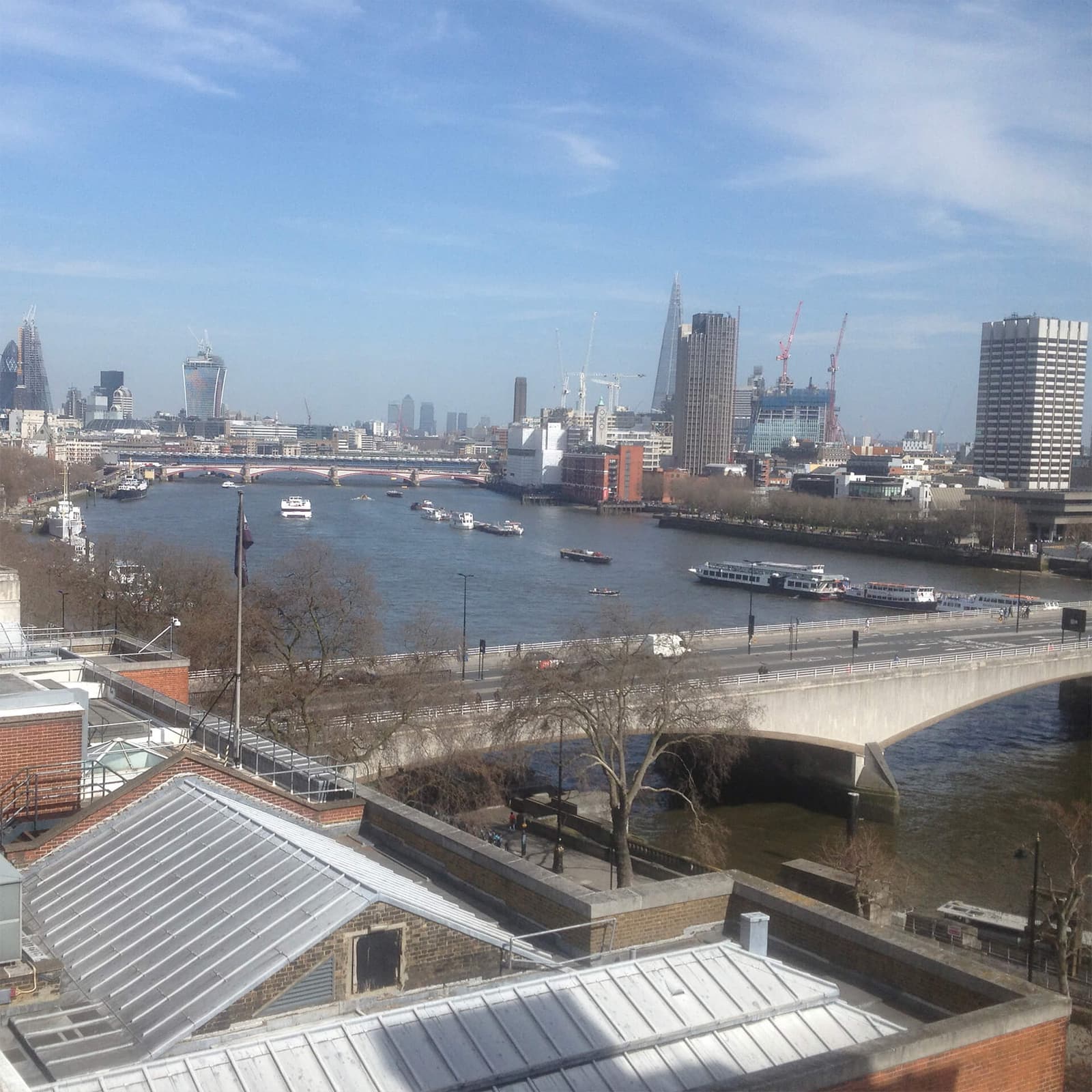 TL3-time-lapse of the River Thames shot from bedroom at the Savoy hotel